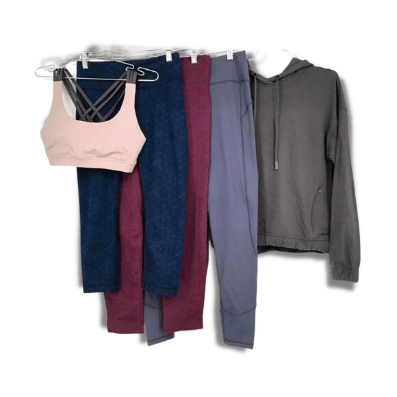 LULULEMON MYSTERY BOX - YOGA & GYM MYSTERY BOX (Tops, Bottoms, and MORE!) - Picture 2 of 7